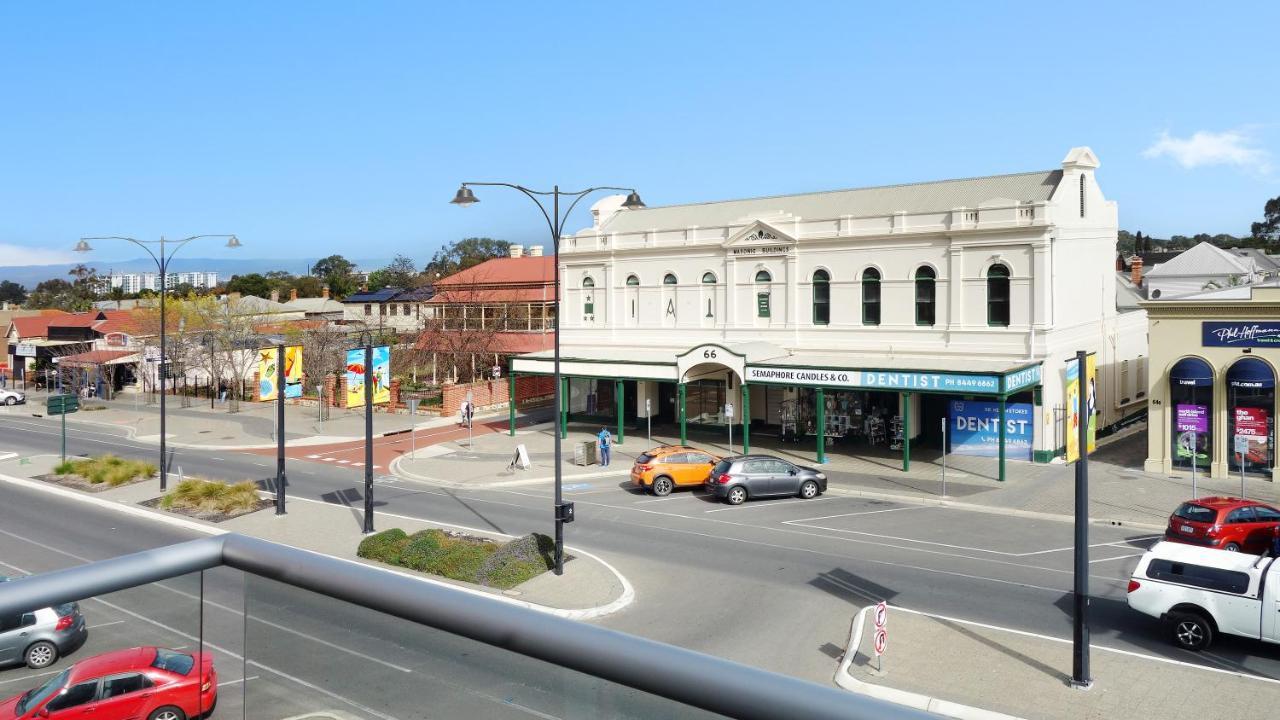 Semaphore Splash Apartments Port Adelaide Buitenkant foto
