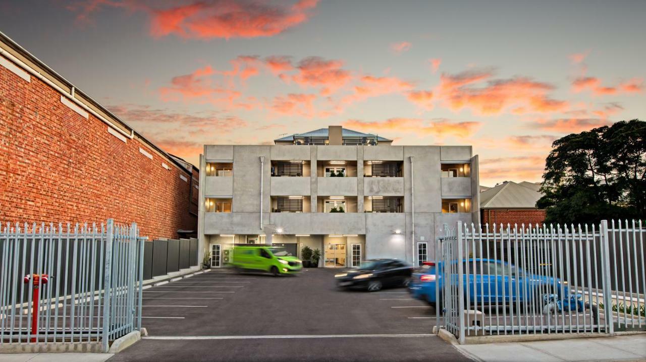 Semaphore Splash Apartments Port Adelaide Buitenkant foto